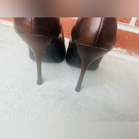 Bakers Coral Heels Golden Buckle Brown Show With Pointed Toe Embossed Crocodile - Picture 2 of 10